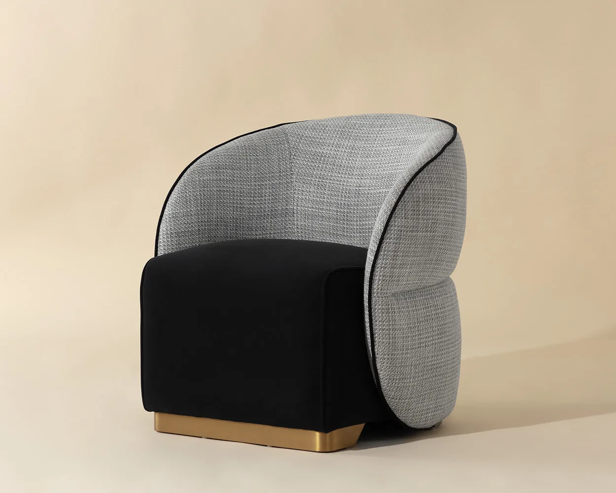 Fatina Lounge Chair